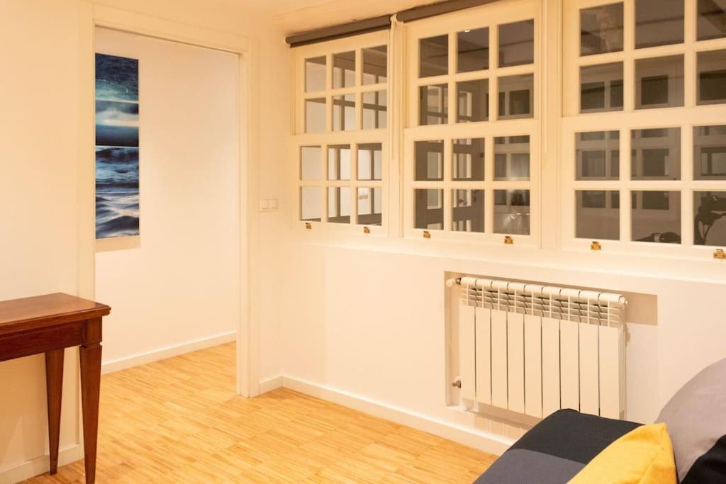 Galeria En La Marina Apartment